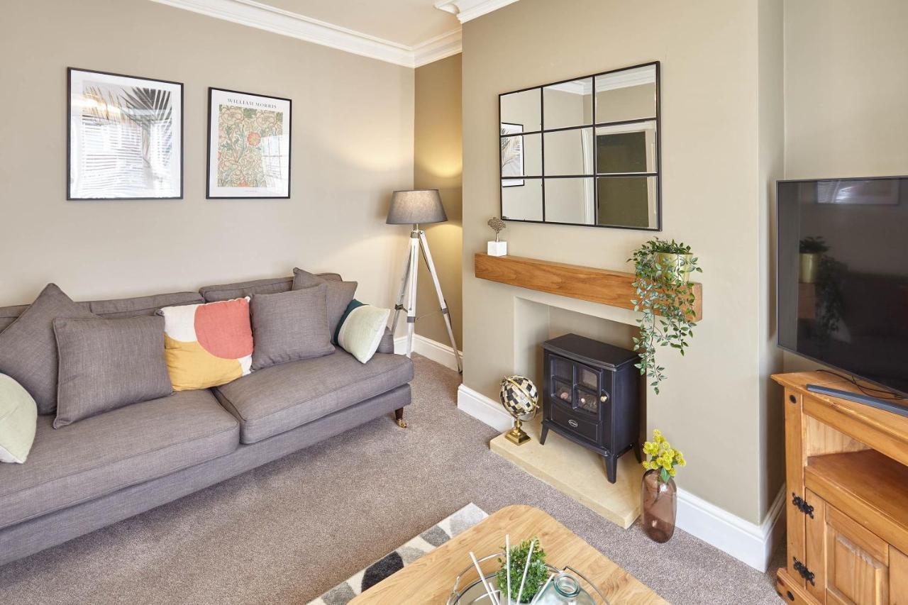 Host & Stay - Custard Cottage Whitby Buitenkant foto
